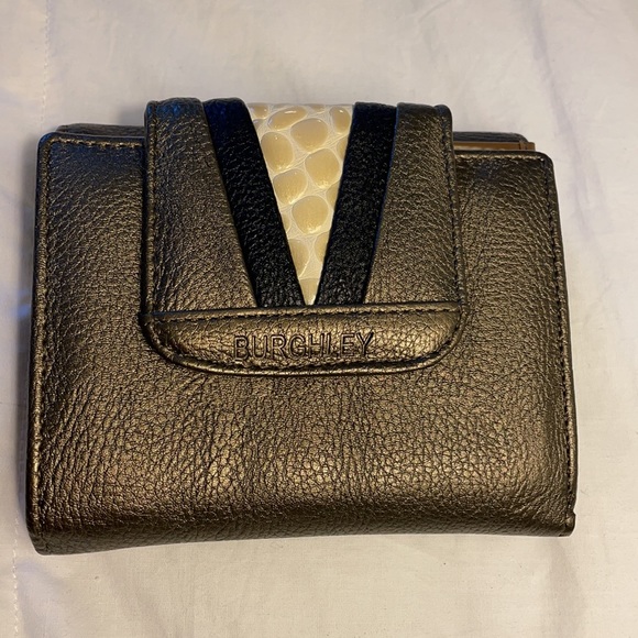 Fashionable multi-compartment wallet by Burghley - ample slots and sections NWT - Picture 2 of 11